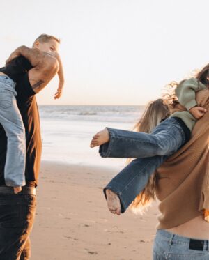 Aurora Culpo Instagram - Couple more from this shoot! Tags below 

Earrings: @leosierracollection 
Sweater: @unsubscribed 
Jeans: @r13 
📸 @katherinescottphotography 

#coparenting