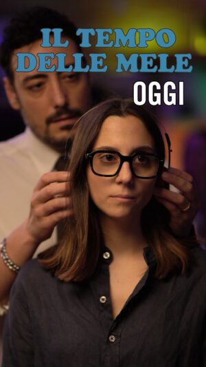 Aurora Leone Instagram - Solo una cosa oramai scalda il nostro cuore. ❤️

Tagga il tuo amico che ormai ascolta podcast crime anche mentre va in bagno.

#indagini #crime #podcast