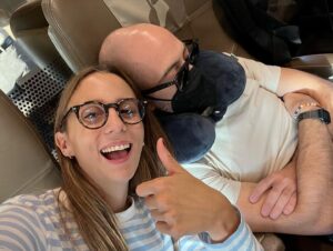 Aurora Leone Instagram - Tanti auguri @ruzzosimone 
Grazie per aver portato nella mia vita la tua energia prorompente che mi fa svegliare ogni giorno col sorriso 🎉
