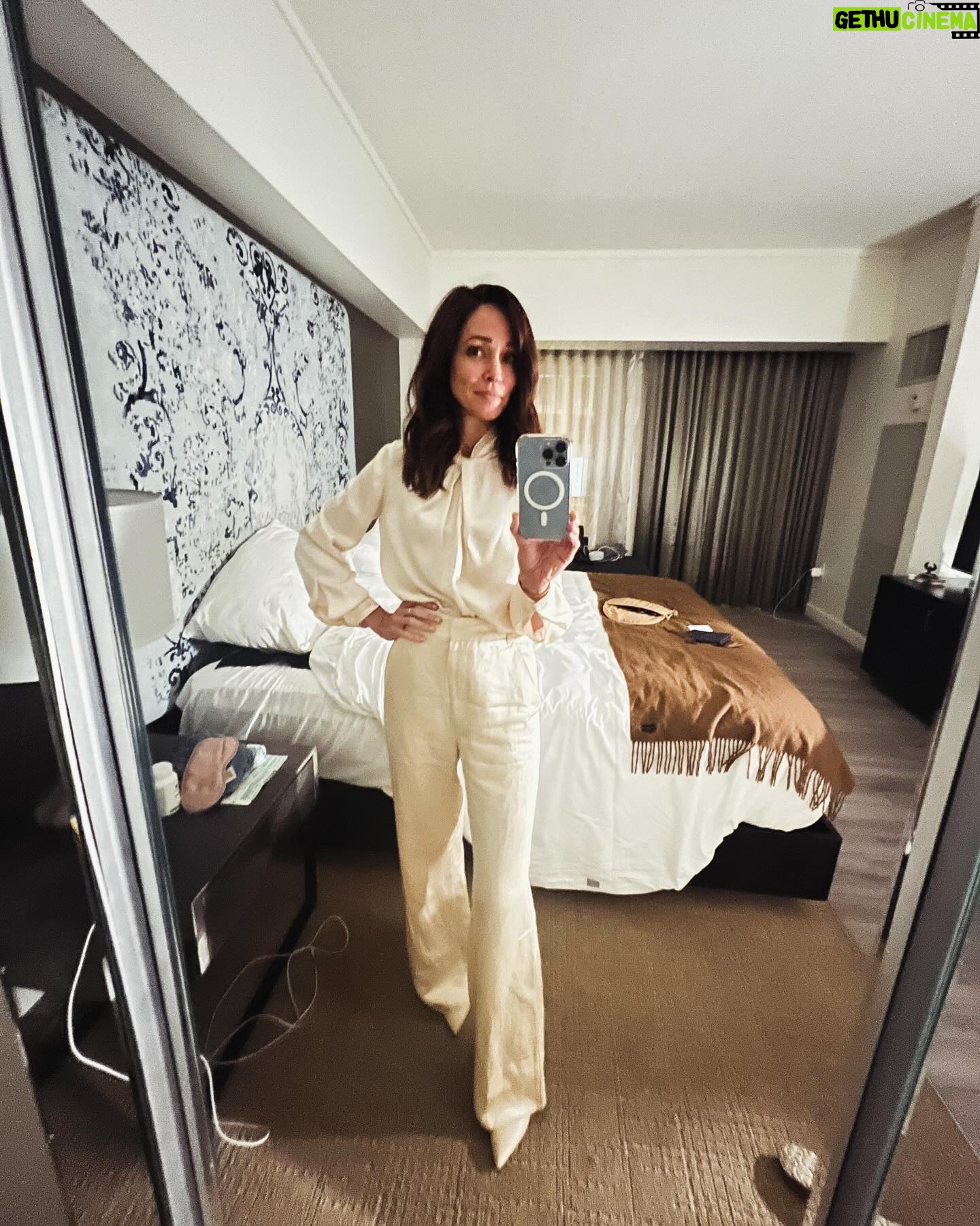 Autumn Reeser Instagram - As I get ready to film my 20th project for @hallmarkchannel, I find myself reflecting on my long relationship with this brand and company. Last year, I spent time in Kansas City where Don Hall Jr. (grandson of the brand’s founder) gave myself and other actors a tour of the rich history behind Hallmark. It was incredibly meaningful to learn about the ethics of the company and I feel proud to be part of the brand as they continue to evolve. One thing I loved was learning how focused Hallmark is on supporting human creativity (they even have an entire floor dedicated it, where we took an art workshop), which, as an artist, felt especially relevant to me with the increasing presence of AI. I also appreciated their status as a privately-owned company, something that feels more and more important to me as I wake up to the corporate interests and monopolies controlling much of our culture. I’m grateful to have a home with the @hallmark company, grateful to the many angels who work so hard behind the scenes to create beautiful weekends like this and grateful to every soul who works so hard to bring stories of hope, healing and love into a world desperately in need of all three. Grateful, grateful, grateful. (And yes, it sometimes takes me a literal YEAR to get around to posting things. Sorry, y’all.😆🤪🥰)