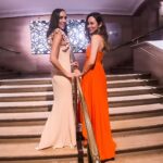 Autumn Reeser Instagram - We had a fabulous time in The Windy City celebrating our dear sister’s wedding and staying at our home away from home thanks to the @marriottbonvoy @wcitycenter ✨ We ❤️ You, Chicago! It’s a beautiful life… #wcitycenter #ad #bonvoypartner