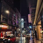 Avantika Dasani Instagram - An #HK minute #GirlsTrip Night Edition The perfect night: EAT! •Yardbird •Mott32 •Samsen (lots more) Then walk around and let the music pull you in. •Iron fairies • Stockton • LeBoudair • and ton of other little bars followed by •ebeenzer’s kebab/falafals 🤌🏽 And if you get lucky, you get some real good live music, (right place right time kinda thing) I got chills and warmth with john mayor tunes hitting the spot. Best way to end the night! #AdReccomends