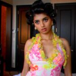 Avantika Vandanapu Instagram – wearing archival @versace for @thedrewbarrymoreshow! ❤️

tune in to see the curlers come down lol

📸 by @joshuarobertcolley @silassilverman