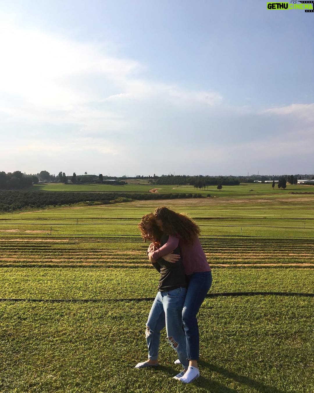 Aviv Buchler - 8.8K Likes - Home is where the heart is ❣️
