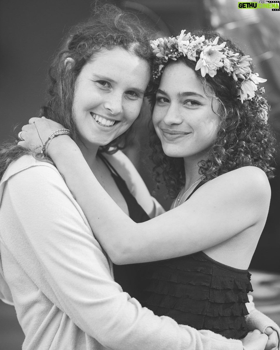 Aviv Buchler - 20.4K Likes - A very happy day 🌺🎈🐋 @maoriii_ @asi_razofir