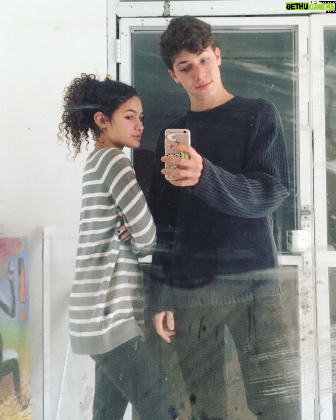 Aviv Buchler - 11.6K Likes - We will miss you dear dusty mirror #schoolsover🎠