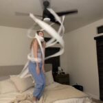 Avori Henderson Instagram - Does anyone have any extra toilet paper? 😂 #tp #meme #memes #funny #humor #hilarious #relatable #funnyvideos #joke #wtfmemes #justjokes #forfun #lmao #justforfun #fanny #lol #funnyshorts #justforlaughs #sofunny #reelmemes #funnymoments
