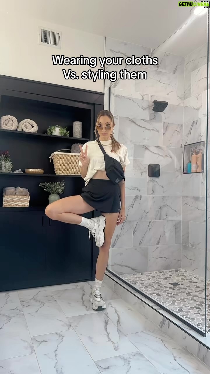 Avori Henderson Instagram - Today a lady asked me: “Where did you get your shirt, it looks expensive?” I responded, @xset and told her that “it’s the styling that makes things look expensive!” I love a good basic T though 😍 #style #styling #styleblogger #stylish #fashion #dressup #cute #girly #activewearstyle #howtostyle #2024style