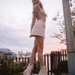 Avori Henderson Instagram - Smiley in New York 🌆😀 have you ever been to NYC? What are your thoughts on it?! 📸 @justdushawn Project: @bamboocreators #newyorkcity #nycfashion #nycstyle #newyorkfashionweek #newyorklife #nyfw2024 #nycinfluencer #newyorkphotographer #newyorkfashion #newyorkstyle #nycphotographer #newyorker #nycfashionblogger #fashionweek #nycblogger #newyorkcityphotography #newyorknewyork #highfashion