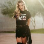 Avori Henderson Instagram - Love this outfit 😍😍😍 Tshirt: @xset Dress: @heiressbeverlyhills 📸 @ethanbhill