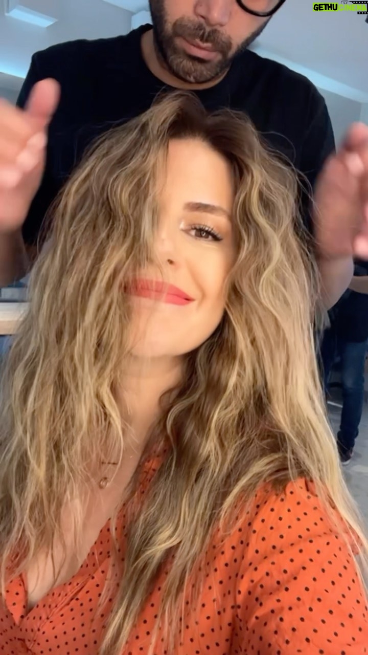 Ayça Erturan - 3K Likes - Crazy hair day😉🤸🏽♂️ 💇🏻♀️ @ferdimidilliofficial make up: @hanifeozsy 💄 💕