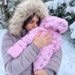Ayça Erturan Instagram - İlk “Nova” tanesi karla buluştu 💫 ❄️ 🥲 @novakirca #novakırca #87günlük #supernova