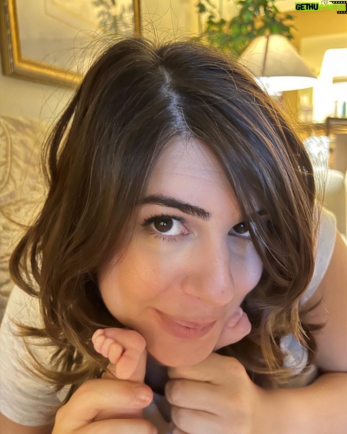 Ayça Erturan - 3 Likes - “Yeniden doğdum” gibi bir yaş☺️🙏 nicelerine…🍼🍾😉💜