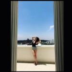 Ayşe Hatun Önal Instagram - Before the storm 🌪🌪🌪🌪🌪 @dossodossifashionshow #dossodossifashionshow