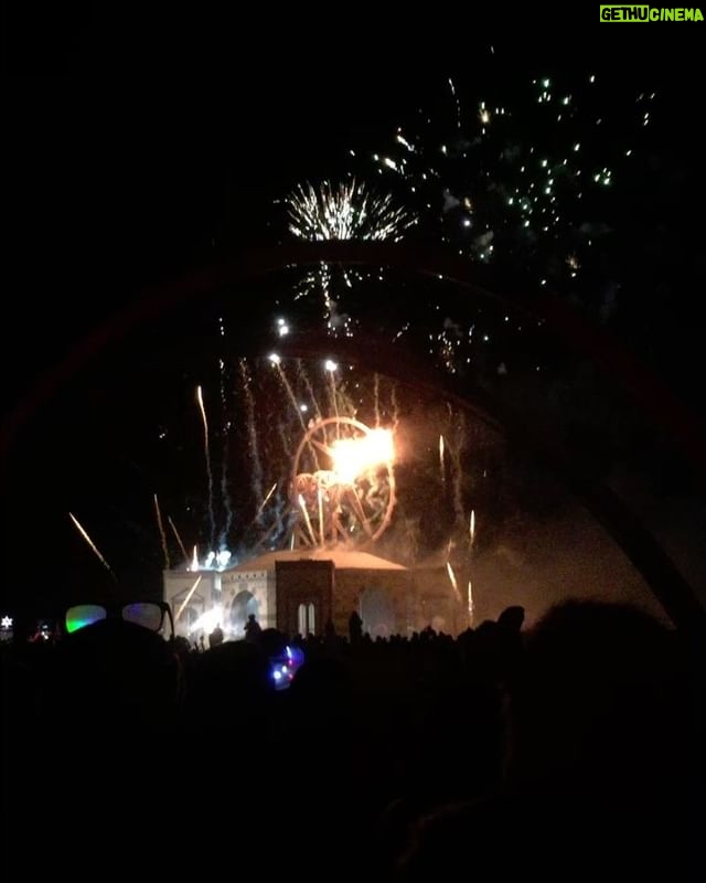 Ayşe Hatun Önal Instagram - #burningman