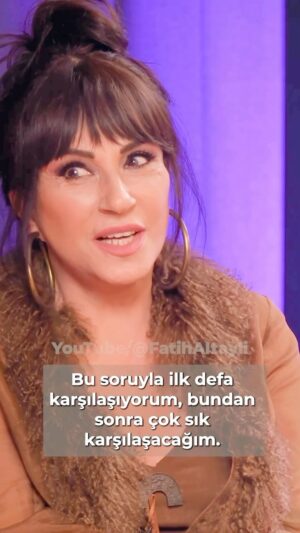 Ayşegül Aldinç Instagram - Perşembe Ankara’dan gelerekten ayağımın tozuylan Fatih Altaylı’nın Youtube programı çekimine katıldım.
Son derece dostane, samimi, eğlenceli bi muhabbet oldu.
Uzun zaman sonra  birbirimizi görmekten çok da mutlu olduk.
Bu pazar yayınlanıyor.
Yayılıp seyrediniz cancaazlar…🙋🏻‍♀️🙏🏼
YouTube/@FatihAltayli
#fatihaltaylı 
#ayşegülaldinç
#pazar