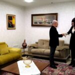 Ayşegül Aldinç Instagram - Büyükçekmece Belediyesi Çocuk Korosu, "Bir Yıldız Işığında Çocuk Sesleri" projesi kapsamında Ayşegül Aldinç'in unutulmaz şarkılarını seslendirecekleri 14. konserine hazırlanıyor. Değerli sanatçımız Ayşegül Aldinç ile proje detaylarını konuşmak üzere bir araya gelerek, keyifli bir sohbet gerçekleştirdik. Kendisine projemize verdiği destek için bir kez daha teşekkür ediyorum.