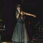 Ayşegül Aldinç Instagram – Hafta sonumuz böyle geçti…🖤🎶🎤🎵 @soldoutperformancehall
@jollyjokerdenizli
@arikansirakaya
@canbarisozbilgin
@onurcaliiskann
@ramco.bas
@gamzearsal81
#eserünsalan
@kemalkirci1 
#ayşegülaldinç 
#izmir
#denizli
#konser
#ayşegülaldinç