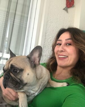 Ayşegül Ünsal Instagram - güneşimayımışıkolsun🌱🌟şarkılarkisöylemekistediğinisöyleyen.