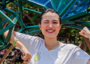 Aya Fernandez Instagram - Happy Earth Day from La Union! Today, we launched #AthenaPawiCAN, the first-of-its-kind initiative promoting proper plastic waste disposal and recycling. 

Visit us at @urbizgarden and join the movement for a greener LU and a healthier planet, today and beyond! 💚