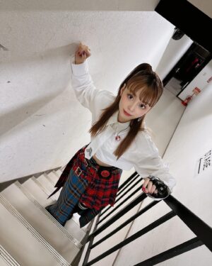 Aya Hirano Instagram - 【AYA HIRANO LIVE TOUR 2024 〜RE:BOOT〜】
⁡
5日目・福岡DRTM Be-1
⁡
あっという間に本公演のラスト！
11年前のFRAGMENTS TOURと同じライブハウス。
あの時は七夕で、また福岡でライブが出来ますようにという願いが11年越しに叶いました…✨
⁡
本公演ラストらしい、噛み締めるようなライブに。
止まっていた時の流れが一気に動き出した気がしました。
⁡
いよいよ残すところ、あと１公演。
3月3日の追加公演のみです。
もう終わっちゃうの…⁈
寂しい💦
⁡
⁡
#REBOOTTOUR2024
#ayahirano #平野綾
⁡
⁡
2024年2月17日(土)【愛知】NAGOYA JAMMIN’ 16:30/17:00
2024年2月18日(日)【大阪】Yogibo META VALLEY 16:30/17:00
2024年2月23日(金・祝)【東京】代官山UNIT 16:30/17:00 ※SOLD OUT！
2024年2月24日(土)【京都】京都FANJ 16:30/17:00
2024年2月25日(日)【福岡】DRUM Be-1 16:30/17:00
⁡
《追加公演》
2024年3月3日(日)【東京】神田スクエアホール 16:00/17:00
 
⁡
 
【追加公演 プレイガイド先着先行】
イープラス：https://eplus.jp/hiranoaya/
チケットぴあ：https://w.pia.jp/t/hiranoaya2024/　
ローソンチケット：https://l-tike.com/ayahirano/　
受付期間：2024年2月15日(木) 15:00 ～ ※予定枚数に達し次第、販売終了
 
⁡
【ライブハウス公演のチケット購入はこちら】
mu-mo TICKET：http://r.y-tickets.jp/hiranoaya2401
イープラス：https://eplus.jp/hiranoaya/
チケットぴあ：https://w.pia.jp/t/hiranoaya2024/　
ローソンチケット：https://l-tike.com/ayahirano/
CNプレイガイド：http://cncn.jp/ayahirano/
楽天チケット：https://r-t.jp/ayahirano