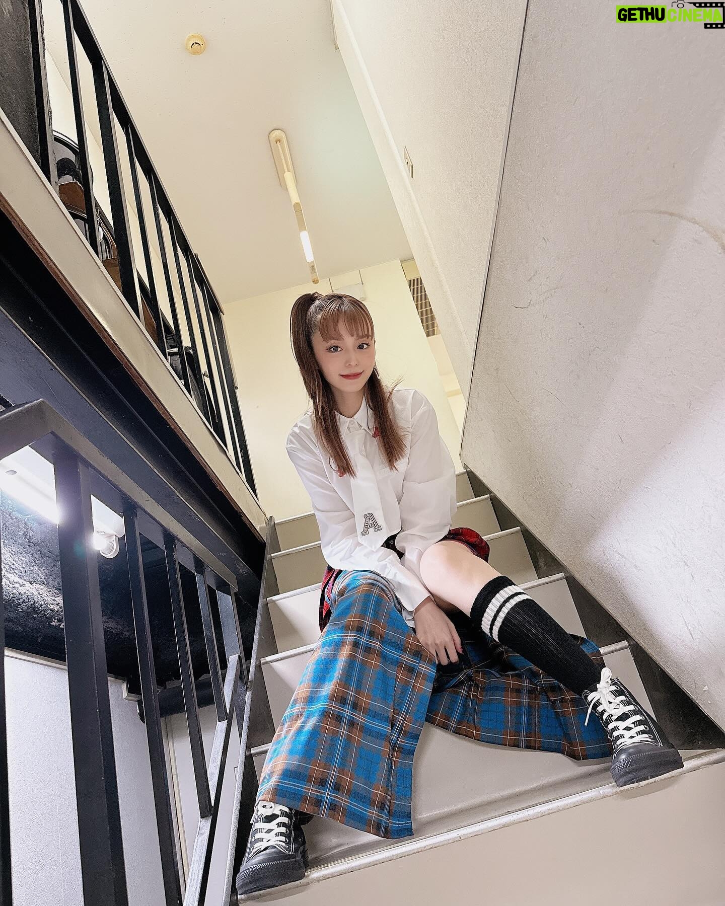 Aya Hirano - 5.4K Likes - 【AYA HIRANO LIVE TOUR 2024 〜RE:BOOT〜】
5日目・福岡DRTM Be-1
あっという間に本公演のラスト!
11年前のFRAGMENTS TOURと同じライブハウス。
あの時は七夕で、また福岡でライブが出来ますようにという願いが11年越しに叶いました…✨
本公演ラストらしい、噛み締めるようなライブに。
止まっていた時の流れが一気に動き出した気がしました。
いよいよ残すところ、あと1公演。
3月3日の追加公演のみです。
もう終わっちゃうの…⁈
寂しい💦
#REBOOTTOUR2024
#ayahirano #平野綾
2024年2月17日(土)【愛知】NAGOYA JAMMIN’ 16:30/17:00
2024年2月18日(日)【大阪】Yogibo META VALLEY 16:30/17:00
2024年2月23日(金・祝)【東京】代官山UNIT 16:30/17:00 ※SOLD OUT!
2024年2月24日(土)【京都】京都FANJ 16:30/17:00
2024年2月25日(日)【福岡】DRUM Be-1 16:30/17:00
《追加公演》
2024年3月3日(日)【東京】神田スクエアホール 16:00/17:00
【追加公演 プレイガイド先着先行】
イープラス:https://eplus.jp/hiranoaya/
チケットぴあ:https://w.pia.jp/t/hiranoaya2024/
ローソンチケット:https://l-tike.com/ayahirano/
受付期間:2024年2月15日(木) 15:00 ~ ※予定枚数に達し次第、販売終了
【ライブハウス公演のチケット購入はこちら】
mu-mo TICKET:http://r.y-tickets.jp/hiranoaya2401
イープラス:https://eplus.jp/hiranoaya/
チケットぴあ:https://w.pia.jp/t/hiranoaya2024/
ローソンチケット:https://l-tike.com/ayahirano/
CNプレイガイド:http://cncn.jp/ayahirano/
楽天チケット:https://r-t.jp/ayahirano