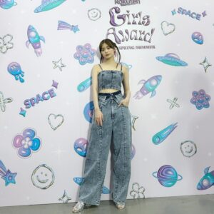 Ayaka Konno Instagram - @girlsaward_official  2024 S/S

@nonno_magazine × @dazzlin_official ステージと
@emoda_official ステージを歩かせていただきました🫶

はじめてのノンノステージとっても楽しかった〜！
みんなの応援でもっと頑張ろうと思えました🧸

またお会いしましょう〜！！
オフショットあるのでまた投稿します👶