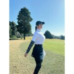 Ayame Misaki Instagram - 午前午後で気分をあげる為に お洋服チェンジしたよ♡ 朝はすごく寒かったけど、午後は暖かくてぽかぽかdayでした。 #golf #golfr #golf初心者 #🔰 #ゴルフ #ごるふ女子 #🏌️‍♀️ #⛳️ #ゴルフコンペ