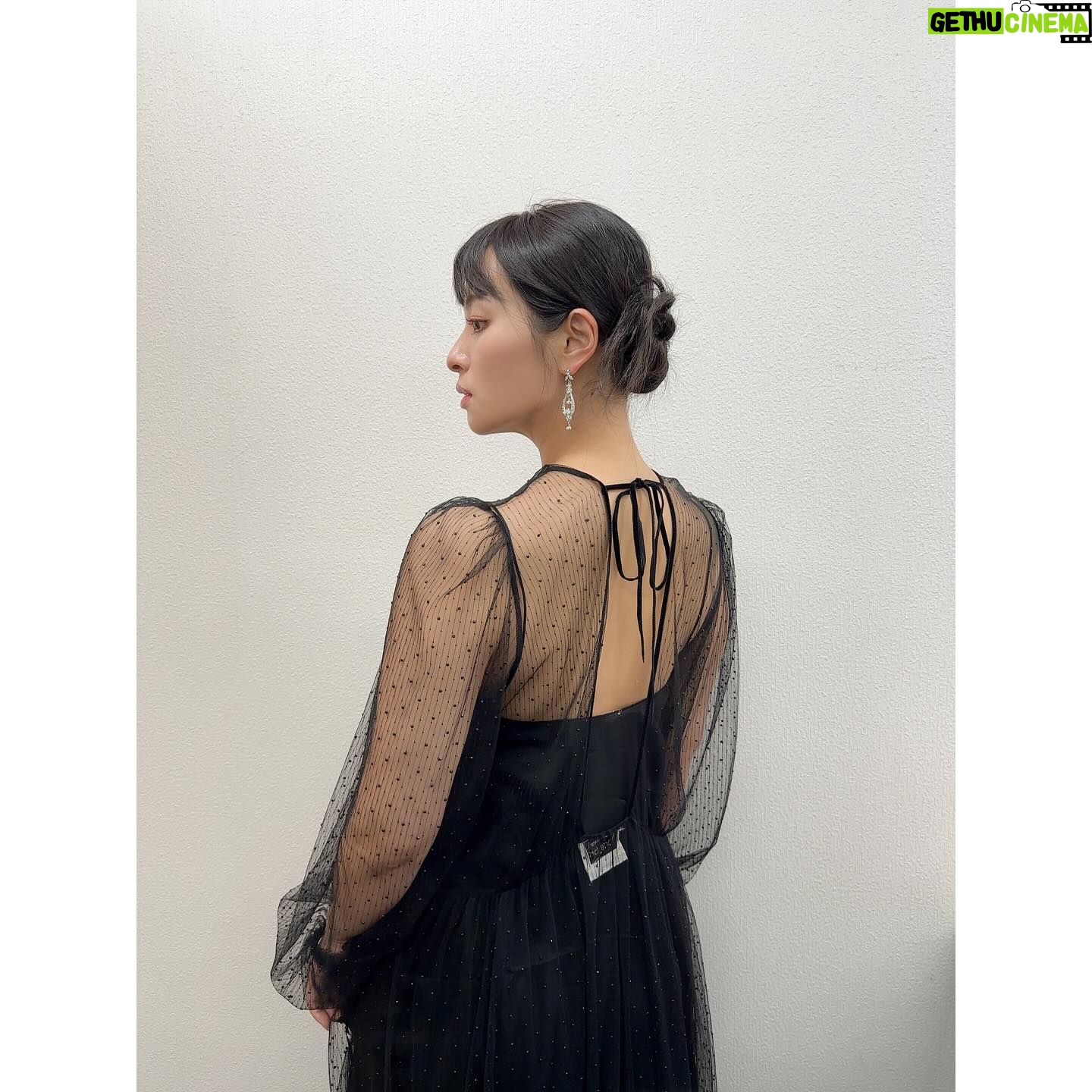 Ayame Misaki - 6.8K Likes - 3月突入。早いねぇ〜
写真集発売やWOWOW
4月クールの連ドラが続々と
報告出来てとても嬉しい☺️✨
去年撮っているものや今年撮ってるものいくつかまだあるので、
楽しみにしていてね!!!
WOWOW連続ドラマ
#坂の上の赤い屋根
3月3日午後10:00スタート