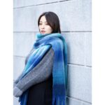 Ayame Misaki Instagram - 寒くなって来てお洋服も続々と届いてます◡̈♥︎少し肌寒い しあわせな気温。 📷 @r.ph0923 👚 @uniqlo_jp @jw_anderson 👖 @noisemaker_jpn 🧣 @noisemaker.ceo.designer #ootd #fashion #ootdfashion #camera #photo #photography #photooftheday #photographer #しふく#私服