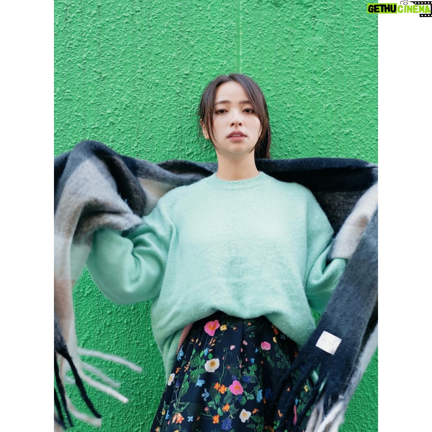 Ayame Misaki Instagram - Miss Green day๐๐๐ ไปๆฅใฏใจใฃใฆใๅฏใใฃใใใ ไฝๆ็ฎใใใ๏ผ ๐ท @r.ph0923 ๐ @noisemaker_jpn ๐งฃ @noisemaker.ceo.designer #ootd #fashion #ootdfashion #camera #photo #photography #photooftheday #photographer #ใใตใ#็งๆ