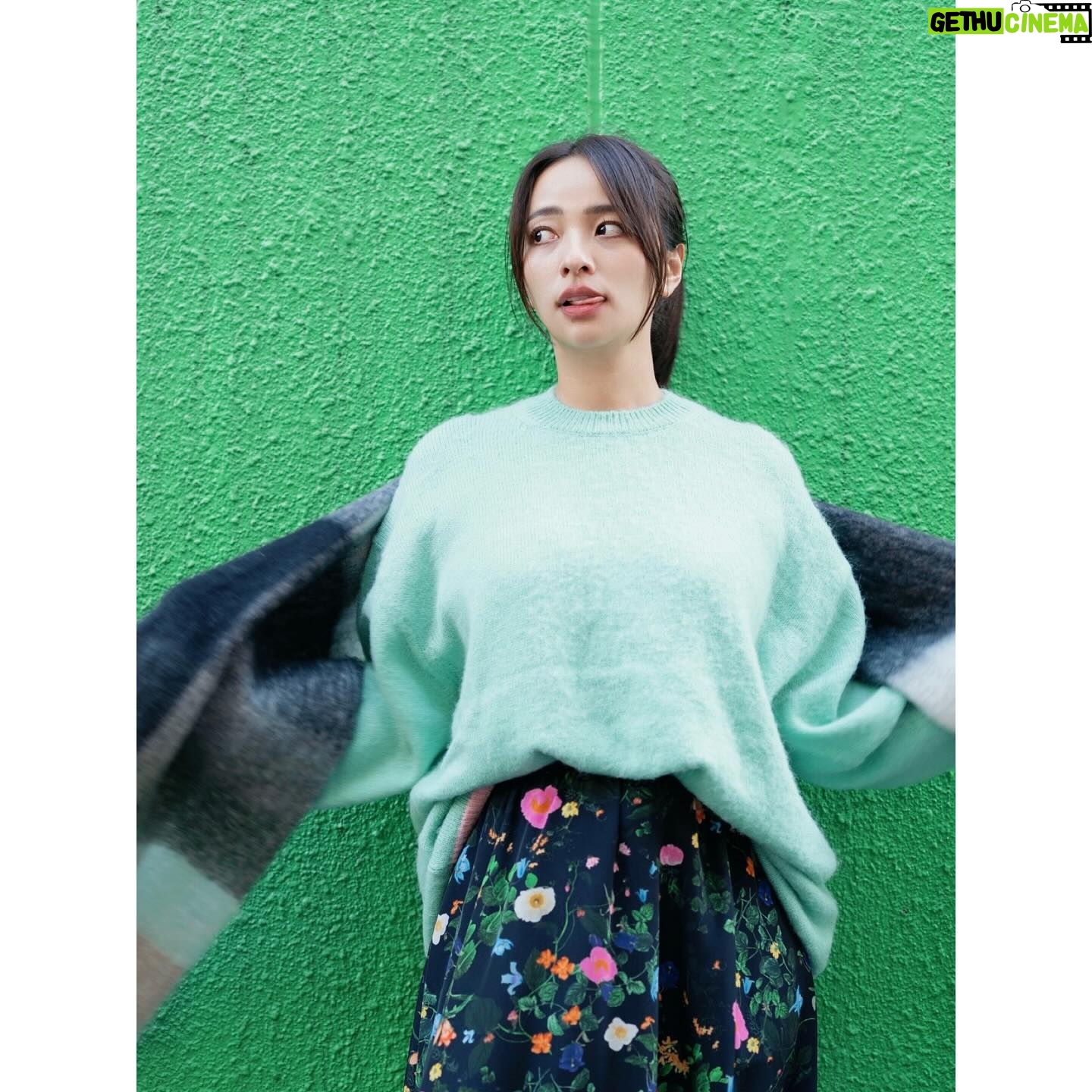 Ayame Misaki Instagram - Miss Green day๐๐๐ ไปๆฅใฏใจใฃใฆใๅฏใใฃใใใ ไฝๆ็ฎใใใ๏ผ ๐ท @r.ph0923 ๐ @noisemaker_jpn ๐งฃ @noisemaker.ceo.designer #ootd #fashion #ootdfashion #camera #photo #photography #photooftheday #photographer #ใใตใ#็งๆ