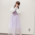 Ayana Taketatsu Instagram - 本日のお衣装。二乃の紫💜 （最後の写真はくしゃみが出そうで出なかった時のわたし…☺︎） 夏だねぇ、暑いね🌻 今年の夏は５つ子ちゃんと元気に過ごしてね🍉