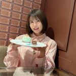 Ayana Taketatsu Instagram - Q-pot展示会に行ってきました🍫 可愛いが溢れてて幸せ空間だったよ。 さくらちゃんコラボもオーダーできたし、キュートな鞄も買えました！ 年々、『これいつまで着ていいんだろう？』とか気になるようになってしまったけれど、なるべく自分が可愛い！と思えるものが似合う自分でありたいし、いつまでも好きなものは好き！と言える自分でありたいなあと思います。 『好きなものは好き！多分それだけで 回れば世界は素晴らしい！』