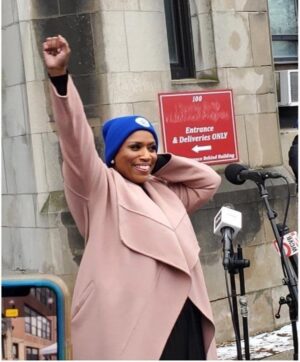 Ayanna Pressley Instagram - To our @newtonteachersassoc—300  of whom call the MA-7th home:

Your work is essential, your livelihoods important, and your lives deeply valued by this Congresswoman.

Proud to be in solidarity as you organize and mobilize for a just contract that values your labor AND your humanity.