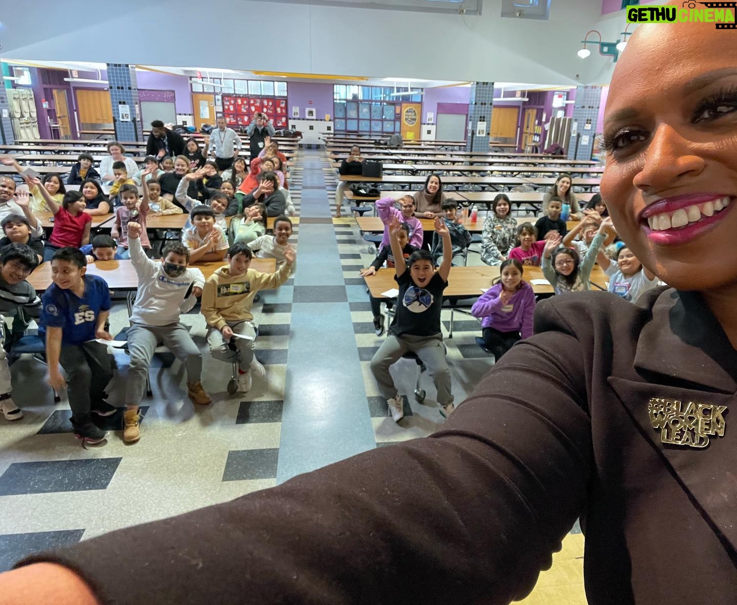 Ayanna Pressley Instagram - It was a joy to mark Black History Month with @cps_chelsea 3rd and 4th graders at the Berkowitz School today. TY teams Boston Celtics and Chicago Bulls for a magnificent Q&A! And shout-out to all the educators and school staff who made this meaningful time in community possible.