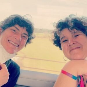 Ayça Damgacı Instagram - Ekinoks, Nevroz pîroz be!🌈
Here we come Berlin!
Bekle bizi Berlin!
@tumay_goktepe