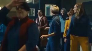 Ayça Damgacı Instagram - Bu aksam 20.00 startv’de #avludayiz #avludayız  #avlu 2. bölüm başlıyooooooooo