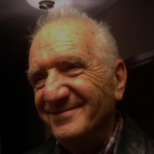 Ayça Damgacı Instagram - GoodbyeDaddy ismetaki Kalo pedaki rest in peace,  ruhun şâd olsun 🧡❤️💜🖤
