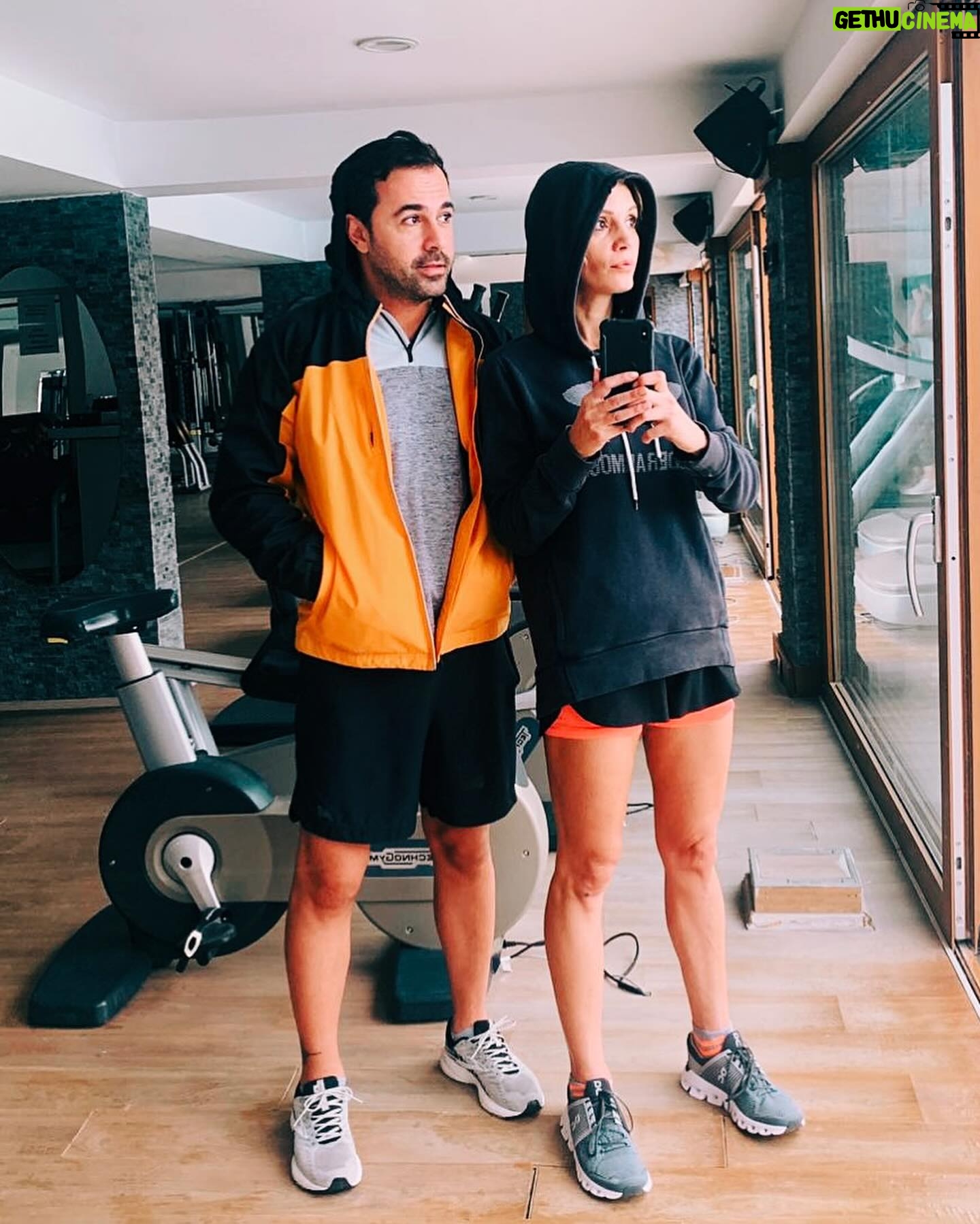 Ayça Varlıer - 1.6K Likes - Happy birthday partner in crime! 🥂 Love you so much! ❤️