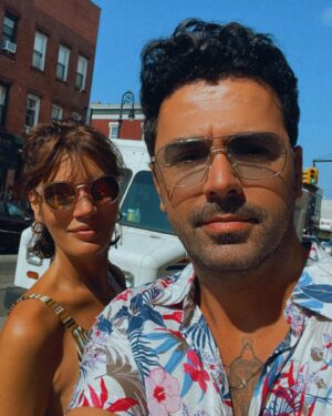 Ayça Varlıer Instagram - Happy birthday partner in crime! 🥂 Love you so much! ❤️