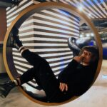 Aycan Koptur Instagram - lines inside my circle 🖤