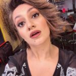 Aycan Koptur Instagram - #CinayetSüsü ‘ne süslendim 😏♥️. . Make-up: @fekubra 🔪. Hairstylist: @ertan_altun 🕸