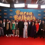 Aycan Koptur Instagram - İçinde olmaktan büyük gurur duyduğum #BursaBülbülü galamız dün akşamdı 🤩 Bu da gala #dump ıdır be 🍀 Beni baştan yaratan @fekubra ve @nilayko iyi ki varsınız! 🫠♥️ Ayrıca @maison.ju ‘ya teşekkür ederim 🥹🫶🏼 @bkmonline @disneyplustr