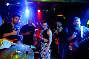 Aycan Koptur Instagram - ERASMUS 2022!
Biz ne yaşadık böyle?
Bu kadar eğlenilir mi?
Geceden çıkamıyoruz!

@yolo.enter Yine inanılmaz bir party yaptı 🫠 çıktığımız en güzel sahnelerden biriydi 🥹! Çok mutluyuz, hemen tekrarlansın 🫶🏼.
.
Gecenin mimarı @melisisiten 💘.
Benim mimarım @fekubra ❤️‍🔥.
Star parçalarım @flawwomen 🤍.
Ekip arkadaşlarım @deniz_kunay @canberkcebecioglu @firat_pakyurek @obuzgokhan_ 💚💛🧡💙.
Bu güzel fotoğraflar @alco.jpeg 💕.