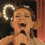 Aycan Koptur Instagram - It’s Show Time ✨🥹. . Bu güzel çekimler için @vastmag_ ekibine, Müthiş kurgusu için @kaankycn ‘a, Her zamanki gibi beni inanılmaz yaptıkları için @nilayko ve @fekubra ‘ya, Orkestramı da unutmayan @kravatkolik ‘e, Unutulmaz bu gece için de @madam_nica ‘ya sonsuz teşekkürler 🫠🫶🏼