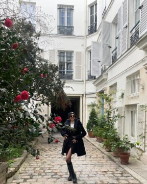 Aydan Taş Instagram - 🌹🗼 Pariste mutlu bir Taş 🗼🌹 

#atsonfotoyufava 🍭