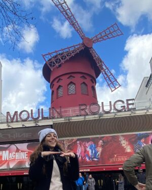 Aydan Taş Instagram - 🌹🗼 Imaginer c’est choisir🗼🌹 … et c’est fini. ( Hayal etmek seçmektir… ve bitti.)

#atsonfotoyufava 👼