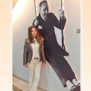 Aydan Şener Instagram - Nefes aldığım sürece seni seveceğim Atatürk'üm..❤️🇹🇷🇹🇷 #atatürk #izindeyizatam #29ekimcumhuriyetbayramı 🧿🇹🇷