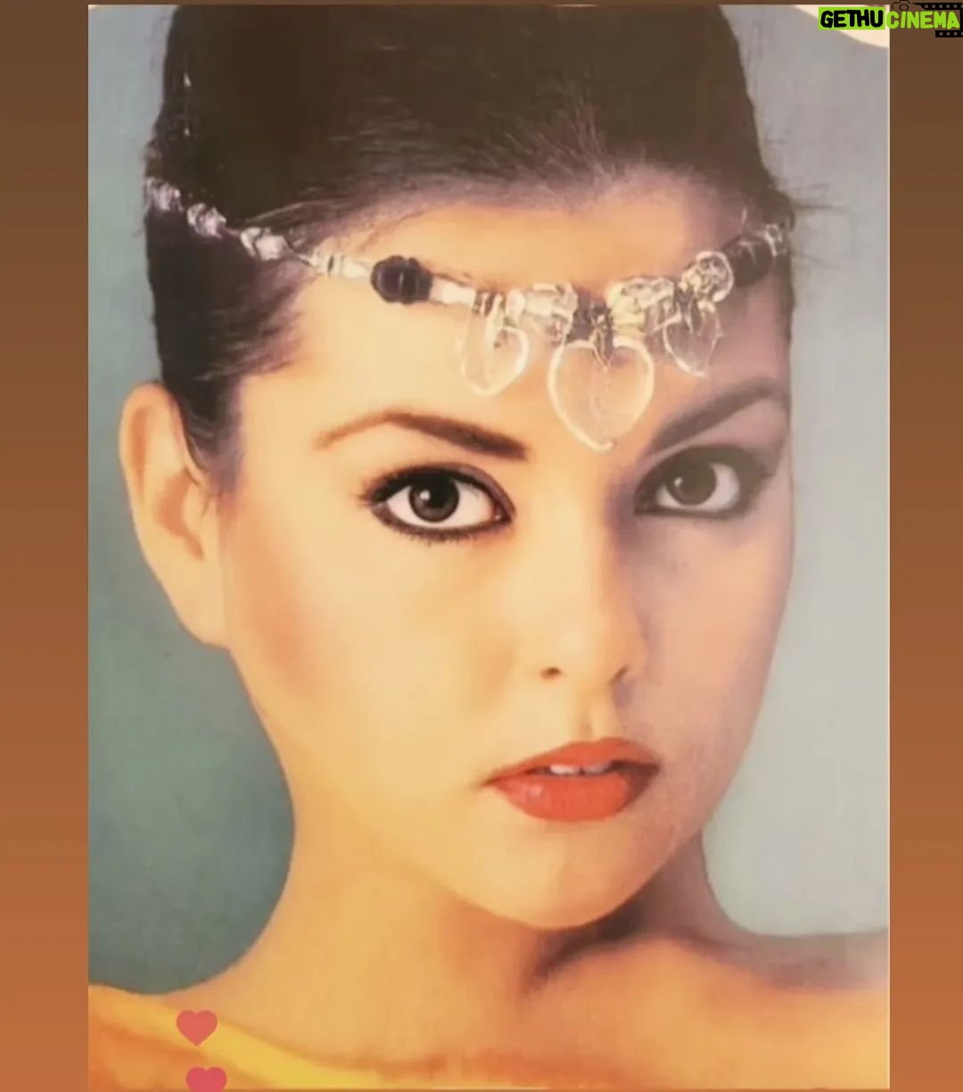 Aydan Şener - 9.9K Likes - Geçmişten bir fotoyla çook sevgiler hepinize..🙋♀️🥰🌺#tbt